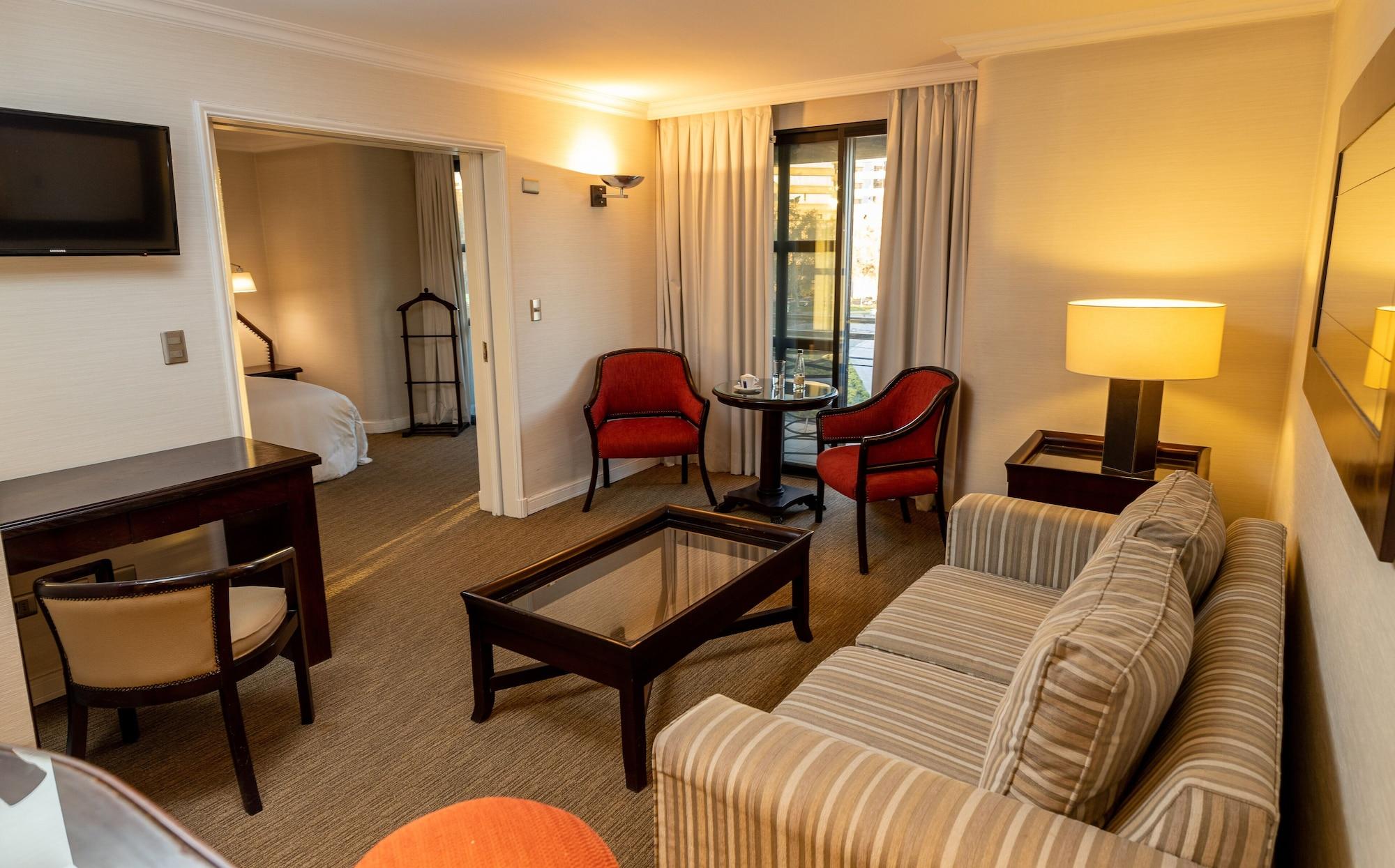 Wyndham Garden Kennedy Santiago del Cile