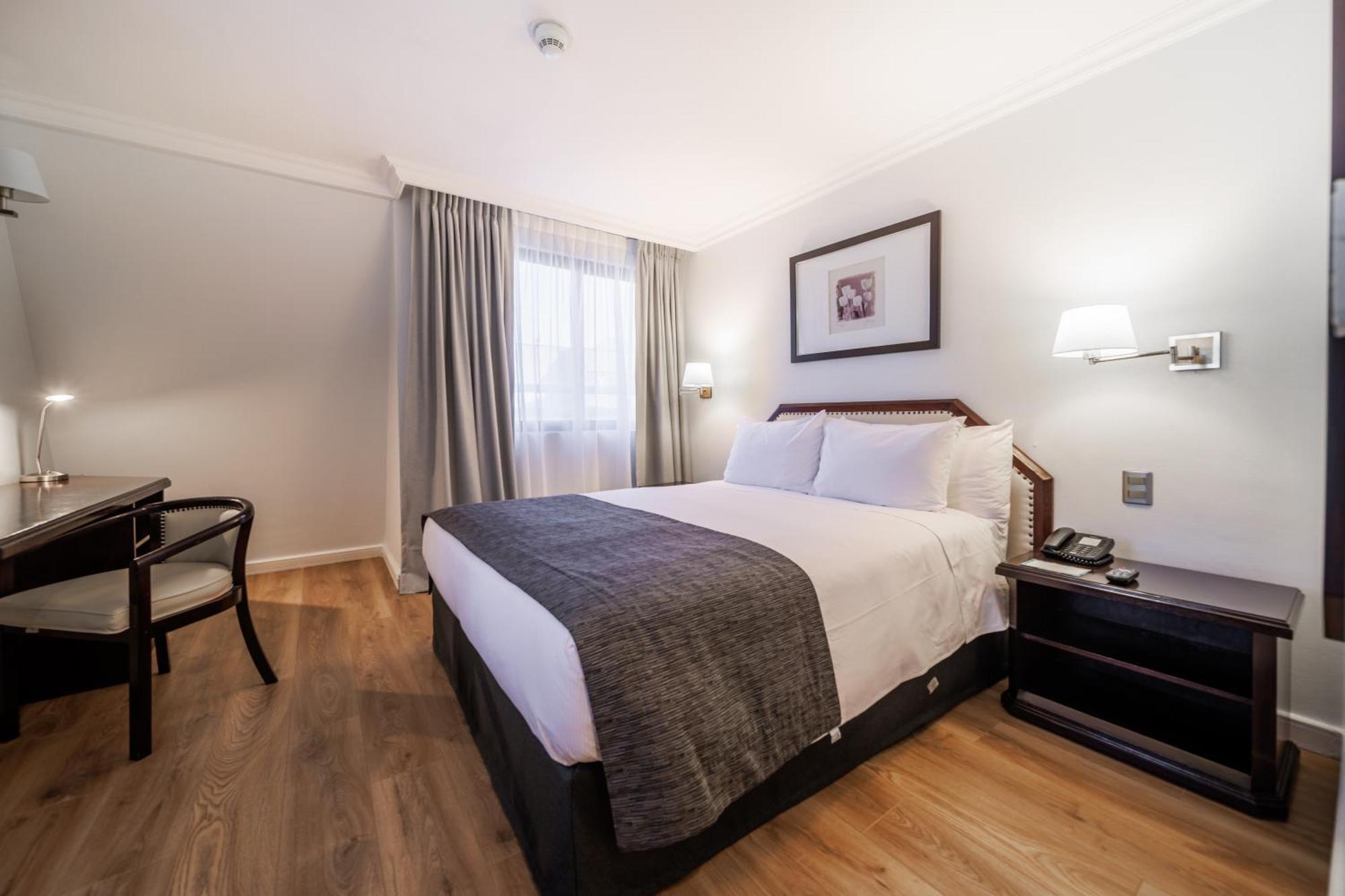 Hotel Wyndham Garden Kennedy Santiago del Cile